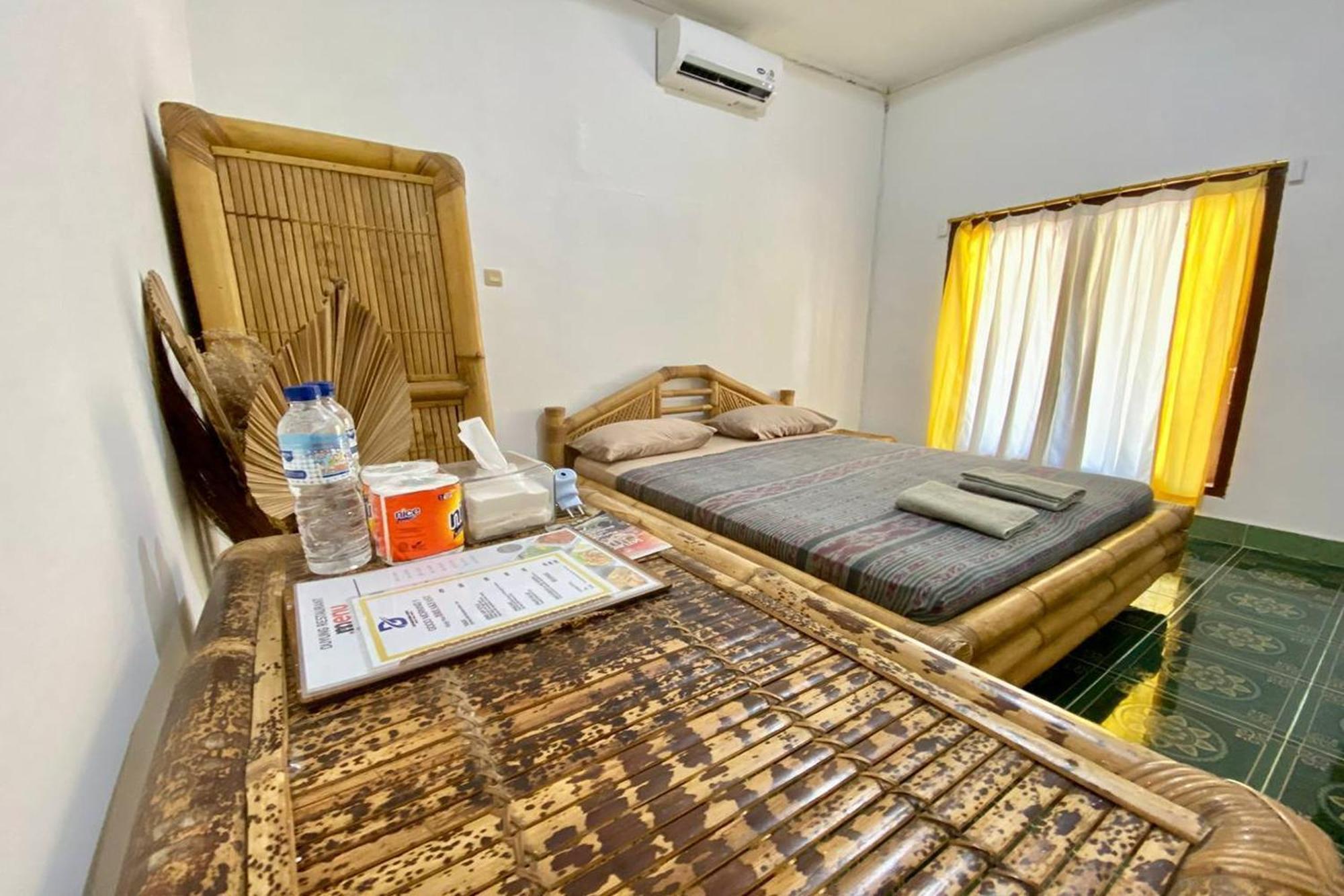 Duyung Rooms & Resto Gerupuk Bumbang Luaran gambar