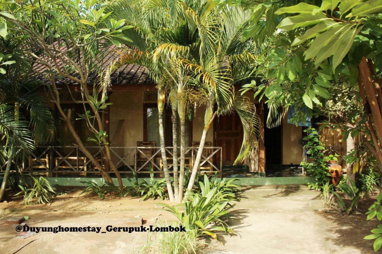 Duyung Rooms & Resto Gerupuk Bumbang Luaran gambar